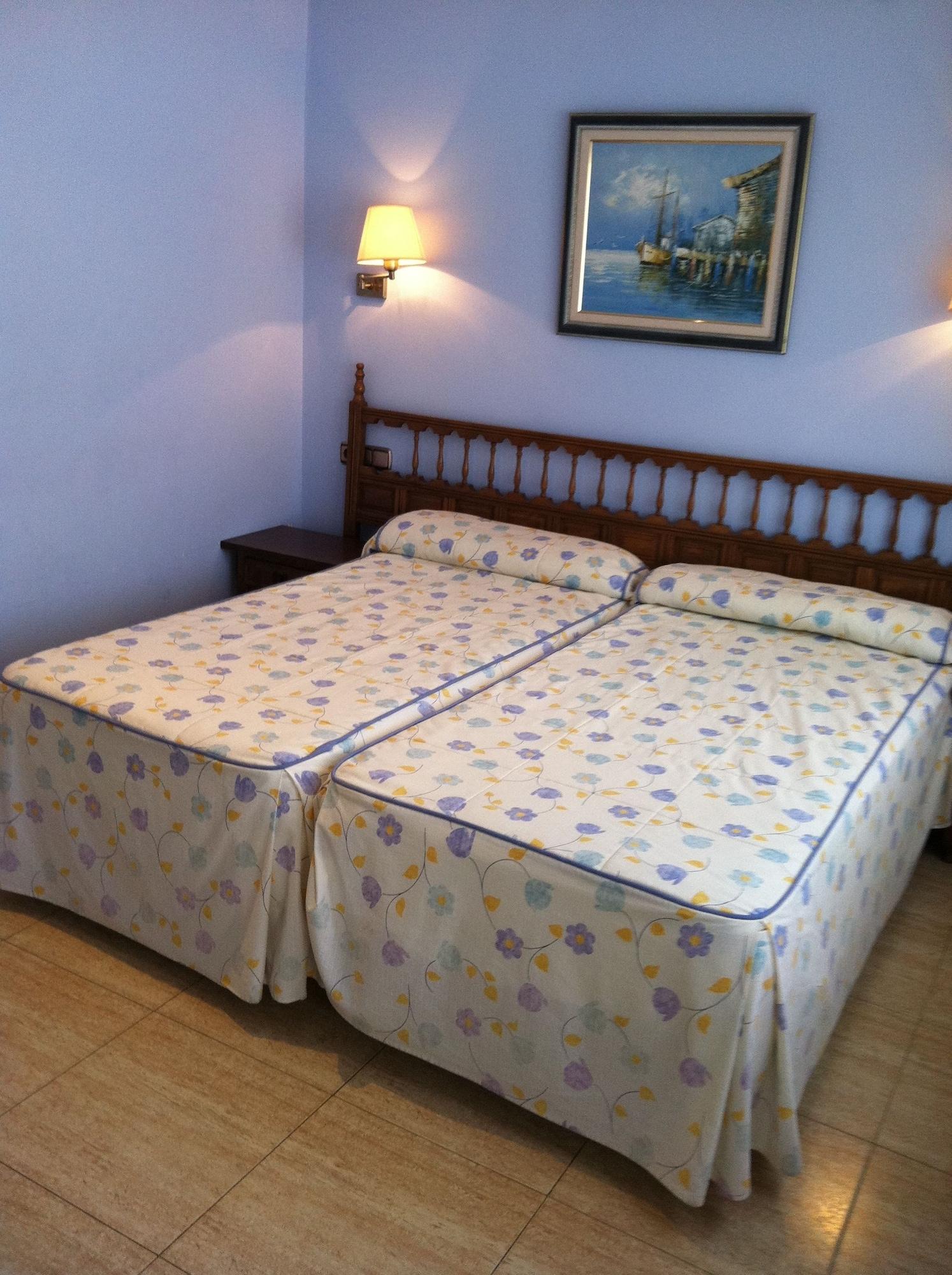 Hotel Pipo Sanxenxo Bagian luar foto