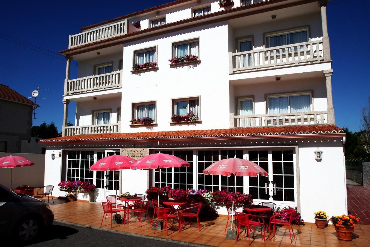 Hotel Pipo Sanxenxo Bagian luar foto