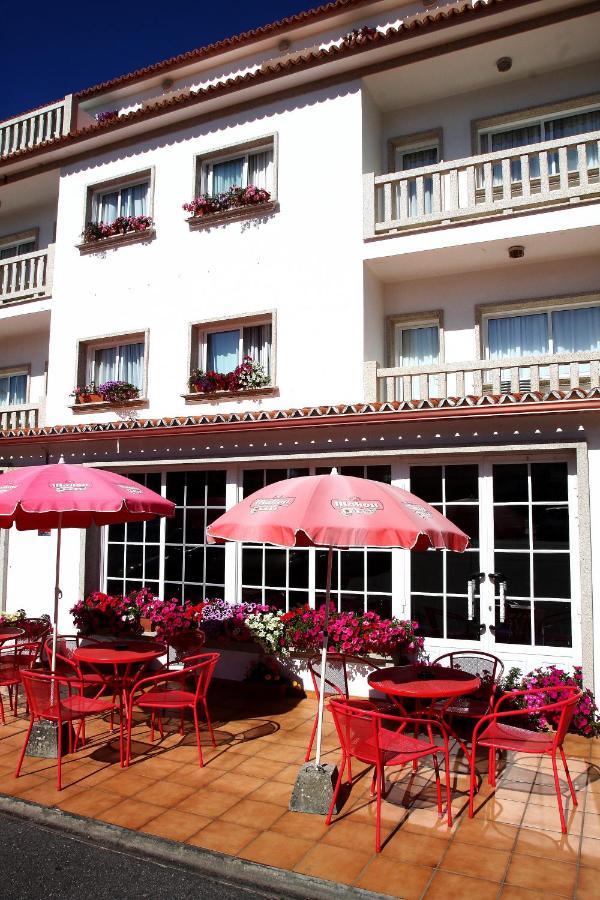 Hotel Pipo Sanxenxo Bagian luar foto